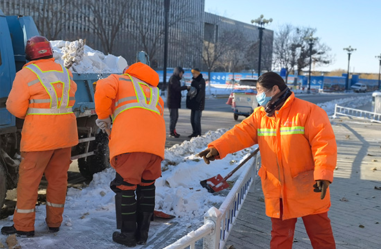 躬身平凡 成就不凡 | 致敬每一位堅守在清冰除雪一線(xiàn)的你們！